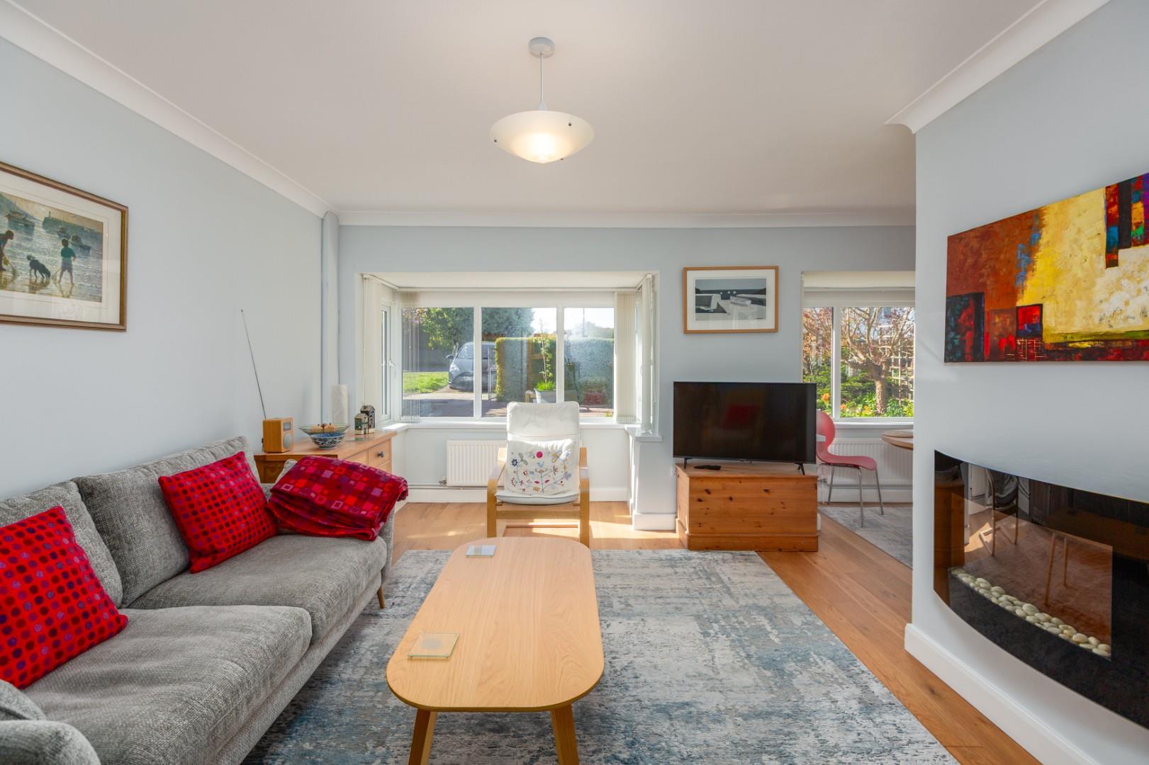 Three Cliffs Drive, Southgate, Swansea, SA3 2BN